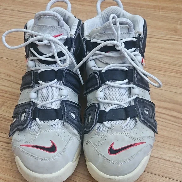 Men's Nike Basketball Shoes Size 7 - Picture 2 of 7